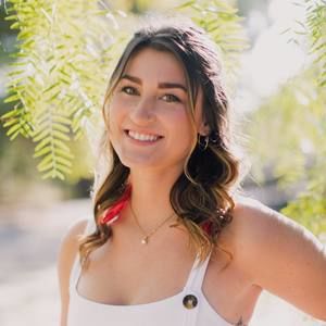 Meet your Posher, Andrea